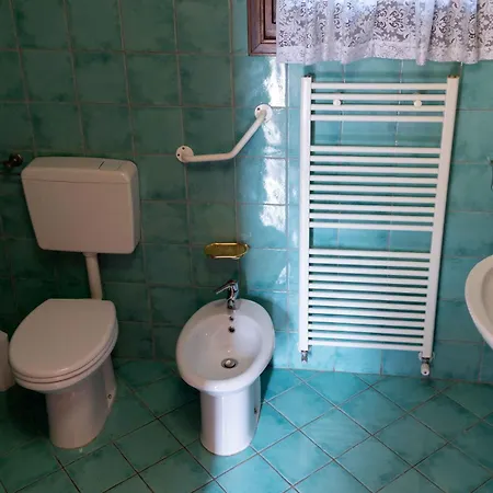 Montello Hill Apartment